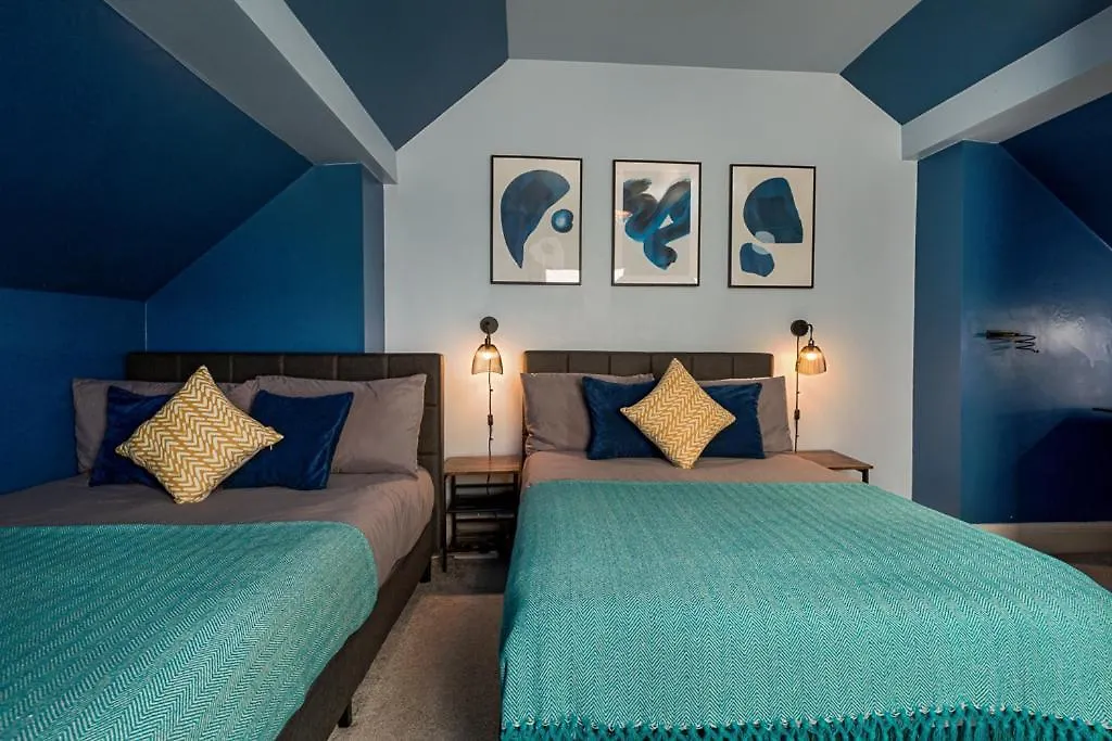 Modern Cozy Retreat-Family-Friendly-Near City & Peak District Sheffield Großbritannien