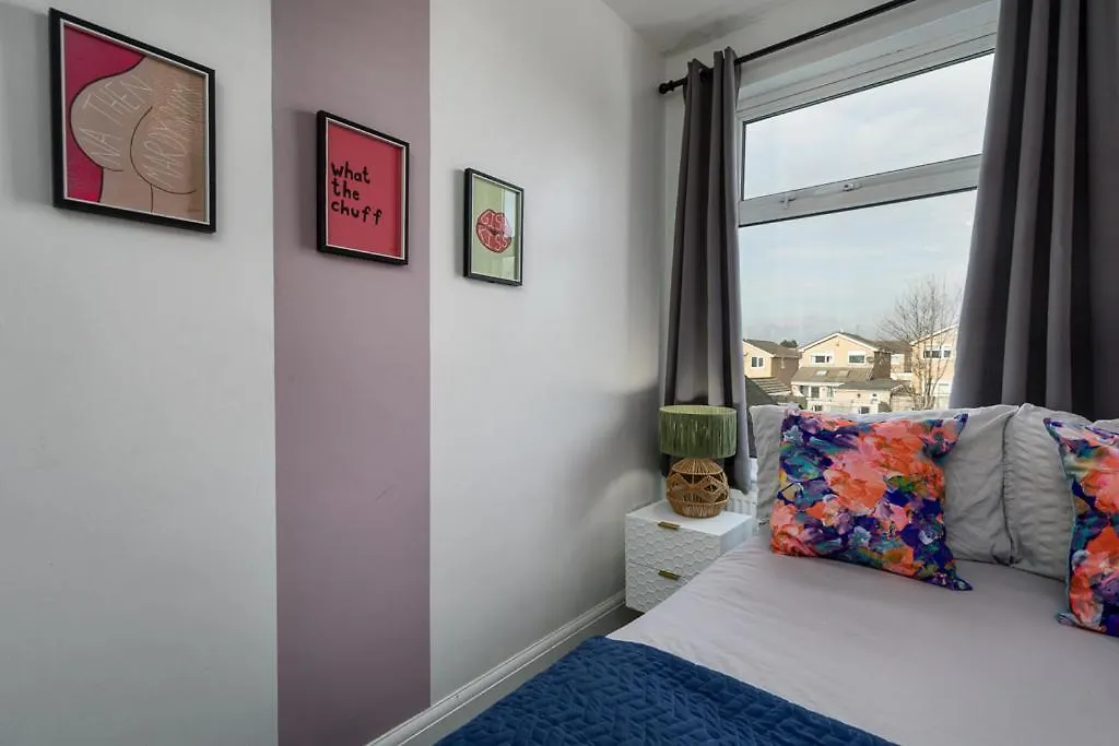 Ferienhaus Modern Cozy Retreat-Family-Friendly-Near City & Peak District Sheffield Großbritannien